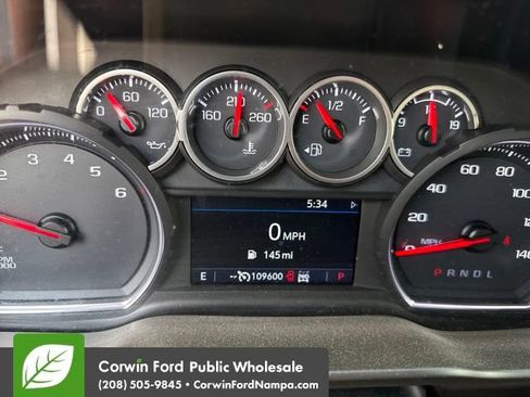Used 2020 Chevrolet Silverado 1500 RST AWD/4WD image 15