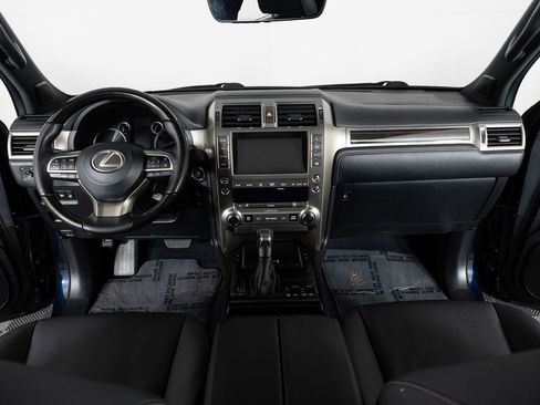 Used 2021 Lexus GX 460 Premium w/ Premium Package image 36