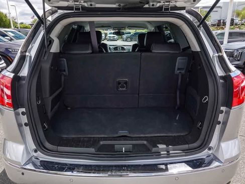 Used 2013 Buick Enclave Leather FWD image 25