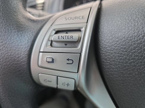 Used 2013 Nissan Altima 2.5 S FWD image 14