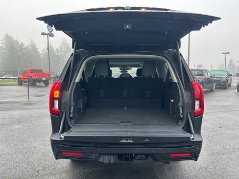 Used 2025 Ford Expedition Max Active AWD/4WD image 25