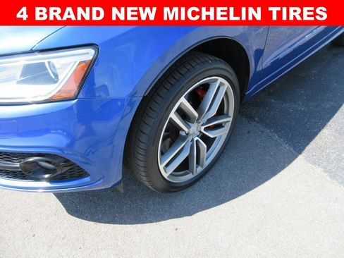 Used 2016 Audi SQ5 Premium Plus w/ Technology Package AWD/4WD image 4
