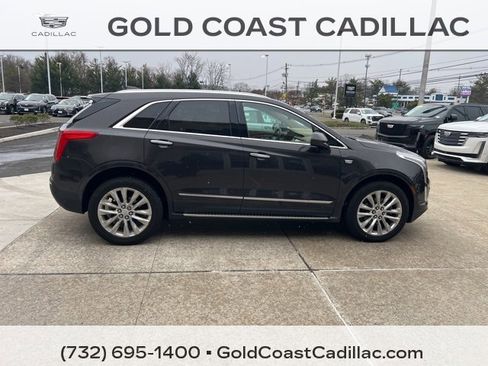 Used 2018 Cadillac XT5 Platinum w/ Driver Assist Package image 4