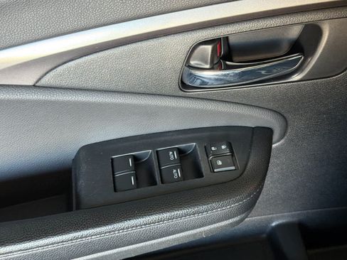 Used 2017 Honda Pilot EX-L image 13