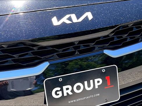 Used 2024 Kia Forte LXS FWD image 30