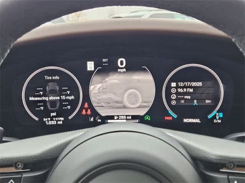 Used 2026 Porsche 911 Carrera GTS image 31