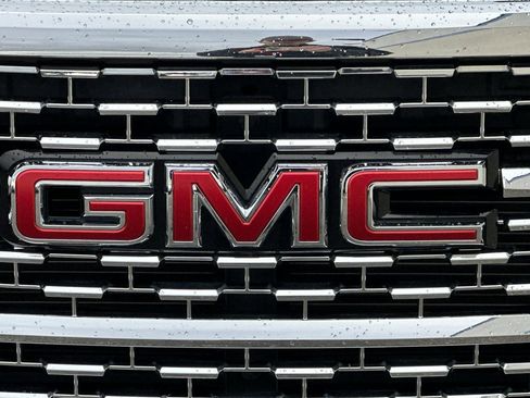 Certified 2023 GMC Acadia Denali image 40