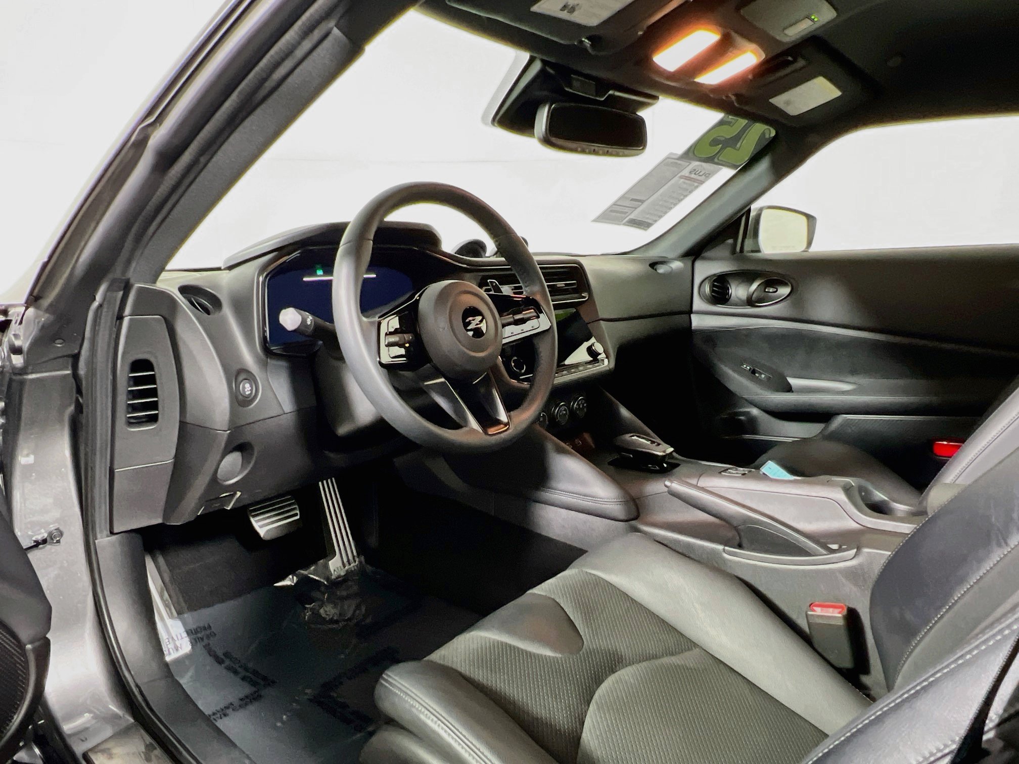 Used 2025 Nissan Z Performance w/ Floor Mat Package RWD image 29