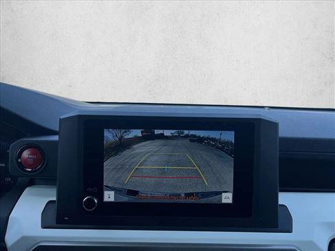 Certified 2024 Toyota Tacoma TRD Off-Road image 14