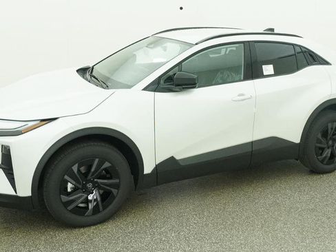 New 2026 Toyota C-HR AWD/4WD image 6