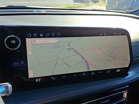 New 2026 Chevrolet Traverse LT image 12