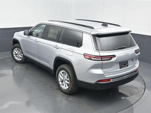 New 2026 Jeep Grand Cherokee L Laredo AWD/4WD image 42