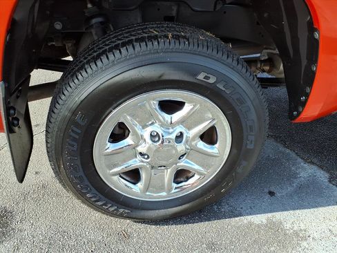 Used 2018 Toyota Tundra SR5 w/ SR5 Upgrade Package image 21