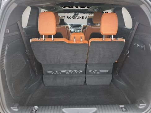 Used 2024 Chrysler Pacifica Pinnacle w/ Trailer Tow Group image 28