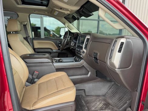 Used 2019 GMC Sierra 3500 Denali w/ Duramax Plus Package AWD/4WD image 16
