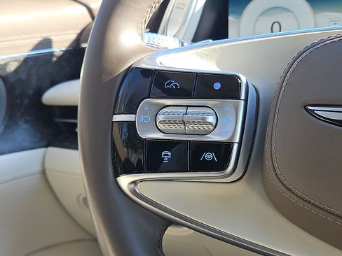 Used 2023 Genesis G90 3.5T image 21