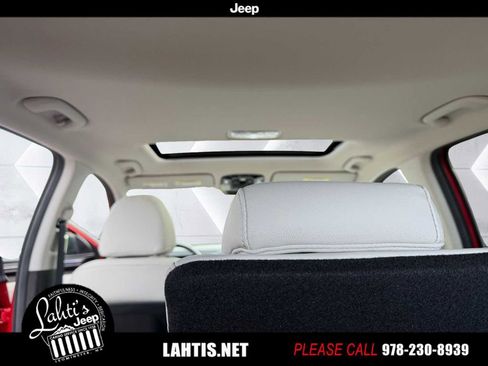 Used 2022 Hyundai Tucson SEL w/ Convenience + Premium Package image 18