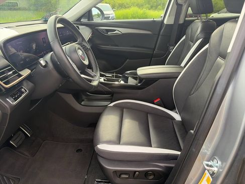 Certified 2025 Buick Envision Sport Touring AWD/4WD image 27