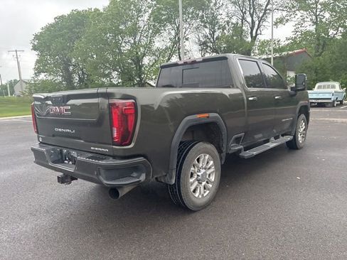 Used 2023 GMC Sierra 3500 Denali w/ Technology Package AWD/4WD image 9