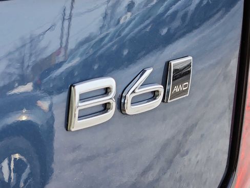 Used 2026 Volvo XC90 B6 Plus w/ Protection Package Premier image 28