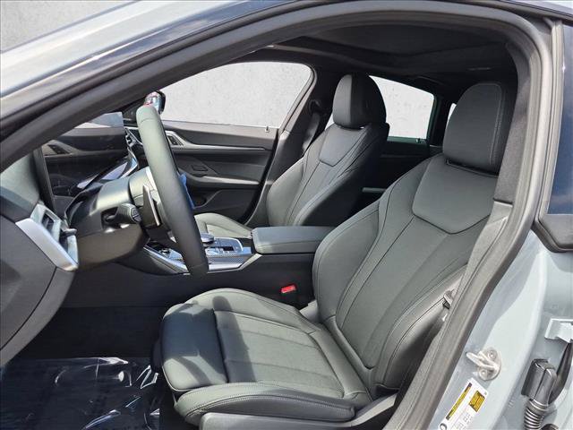 New 2026 BMW M440i w/ Premium Package RWD image 4