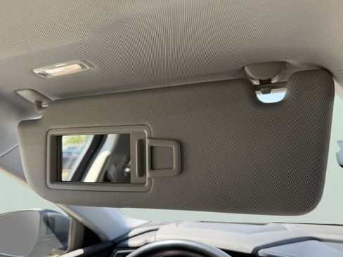 Used 2019 Audi e-tron Prestige w/ Prestige Package image 70