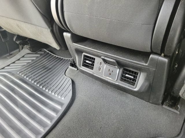 Used 2023 Chevrolet Silverado 1500 LT AWD/4WD image 20