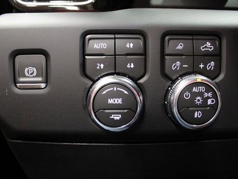 New 2026 GMC Sierra 2500 Denali Ultimate image 23