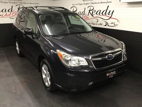 Used 2014 Subaru Forester 2.5i Premium w/ All-Weather Package image 2