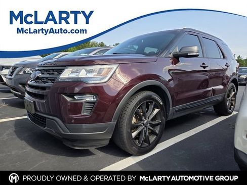 Used 2019 Ford Explorer XLT w/ Equipment Group 202A FWD image 1