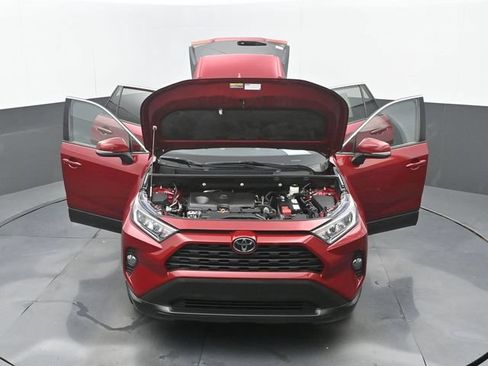 Used 2020 Toyota RAV4 XLE FWD image 36