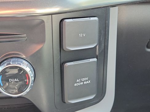 Used 2024 Ford F150 Lariat w/ FX4 Off-Road Package image 27