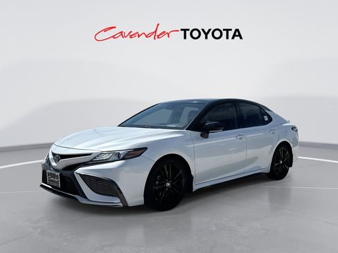 Used 2021 Toyota Camry XSE w/ Navigation Package FWD image 1