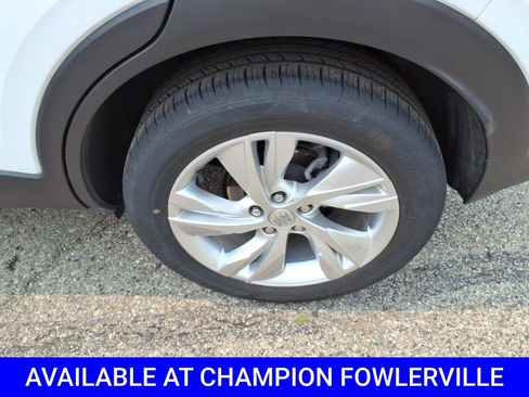 Used 2025 Buick Encore GX Preferred FWD image 27