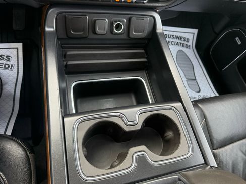 Used 2019 Chevrolet Silverado 3500 LTZ w/ Duramax Plus Package image 31