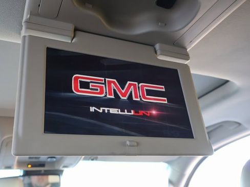 Used 2019 GMC Yukon SLT w/ Open Road Package image 14