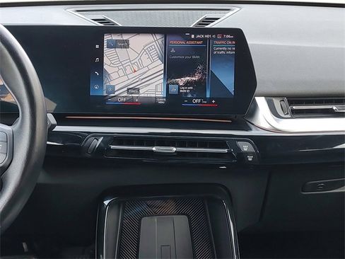 Used 2023 BMW X1 xDrive28i image 16