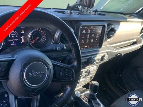 Certified 2022 Jeep Gladiator Willys image 27