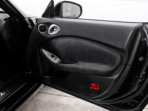 Used 2012 Nissan 370Z Touring w/ Sport Pkg RWD image 45