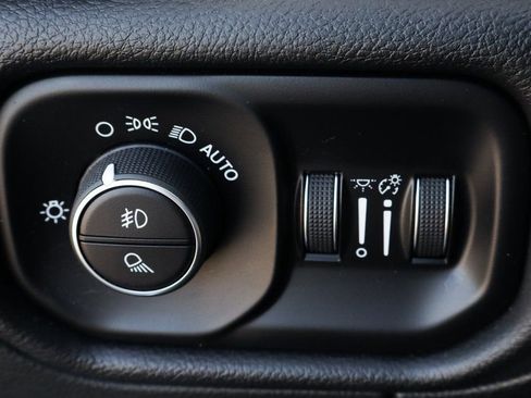 Used 2022 RAM 1500 Laramie image 20