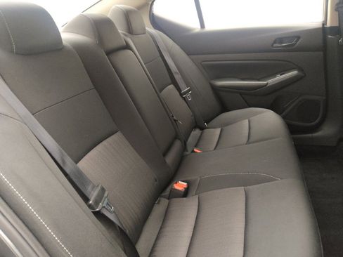 Used 2024 Nissan Altima 2.5 SV image 19