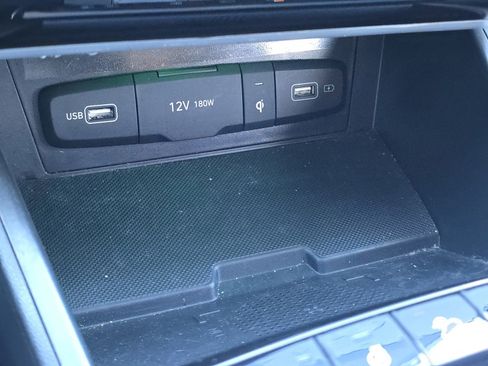 Used 2024 Hyundai Tucson Limited image 27