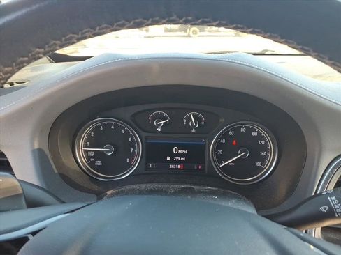 Certified 2022 Buick Enclave Essence image 12