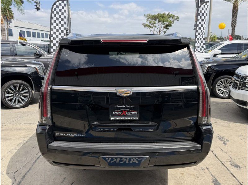 Used 2016 Cadillac Escalade ESV Luxury AWD/4WD image 13