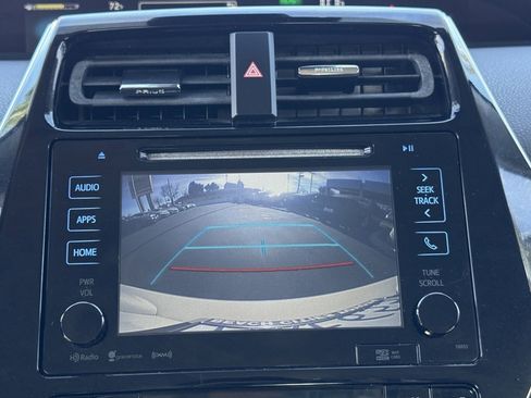 Used 2016 Toyota Prius Four Touring image 30