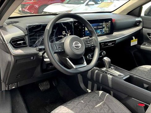 Certified 2025 Nissan Kicks SV FWD image 10