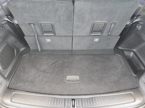 Used 2023 Jeep Grand Cherokee L Limited w/ Luxury Tech Group II AWD/4WD image 35