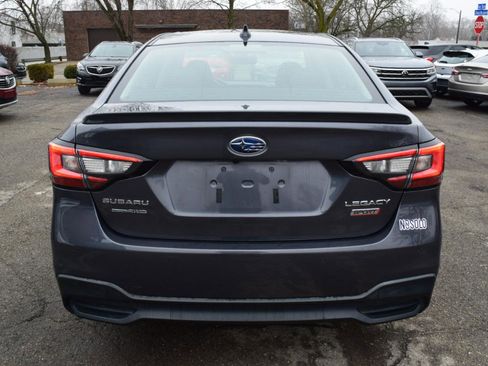 Used 2022 Subaru Legacy Sport image 9