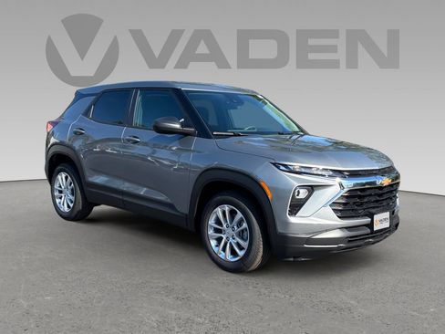 New 2026 Chevrolet TrailBlazer LS w/ LS Convenience Package image 1