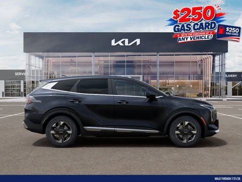 New 2026 Kia Sportage LX w/ LX Convenience Package AWD/4WD image 7